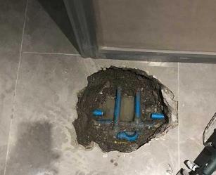 建华阳台漏水维修公司分享下暖气管道漏水的原因有哪些